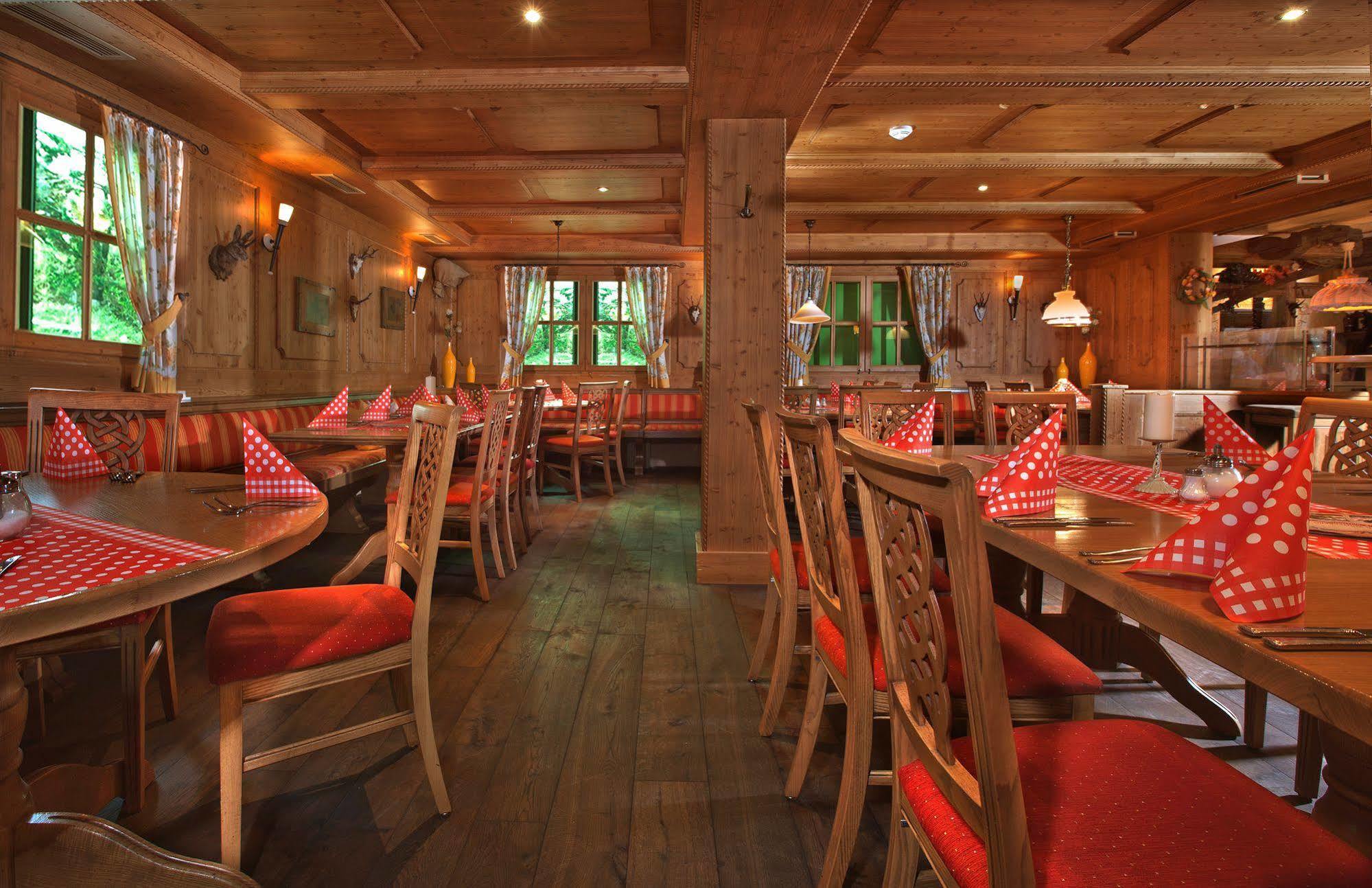 Dorf Alm Willingen Hotel Willingen  Ngoại thất bức ảnh
